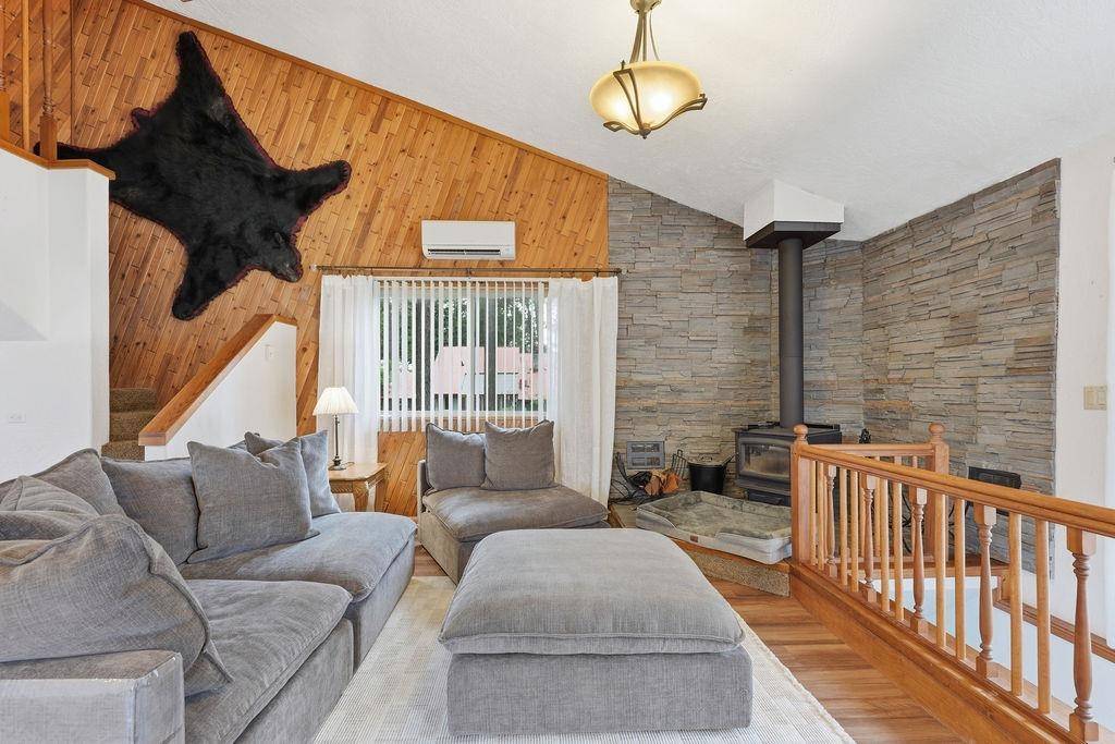 52 Woodard Rd, Newport, WA 99156