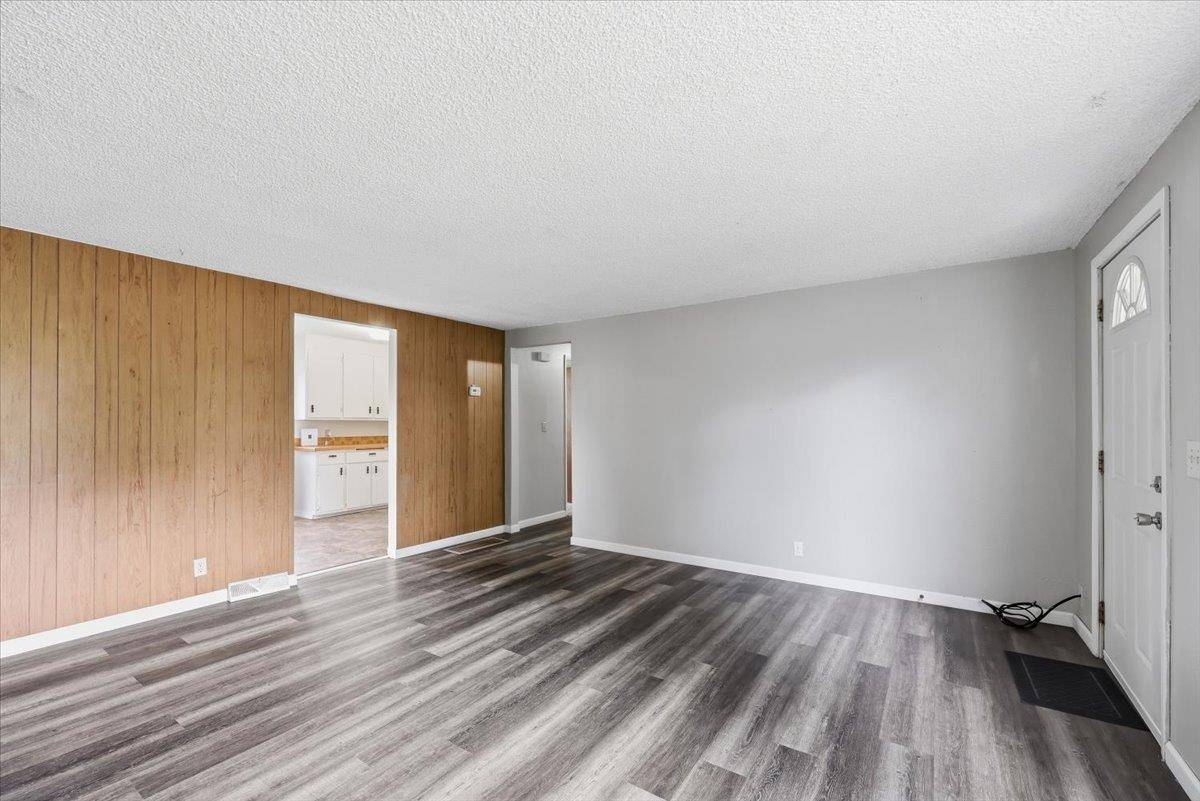19 N Conklin Rd, Spokane Valley, WA 99037