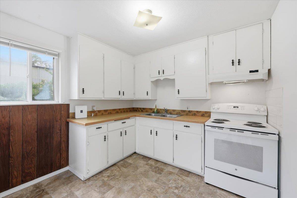 19 N Conklin Rd, Spokane Valley, WA 99037