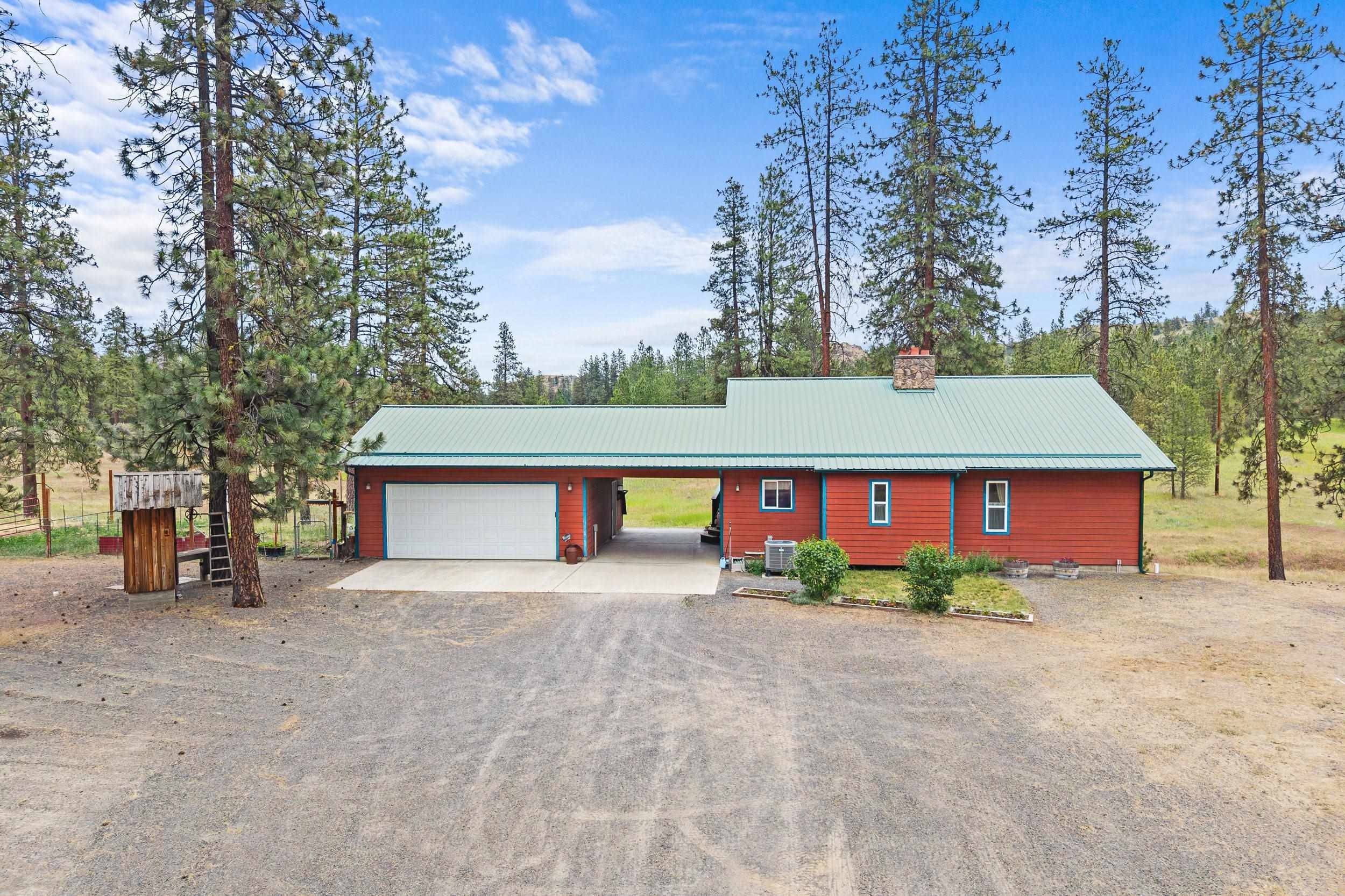 40048 E Cayuse Cove Rd, Davenport, WA 99122
