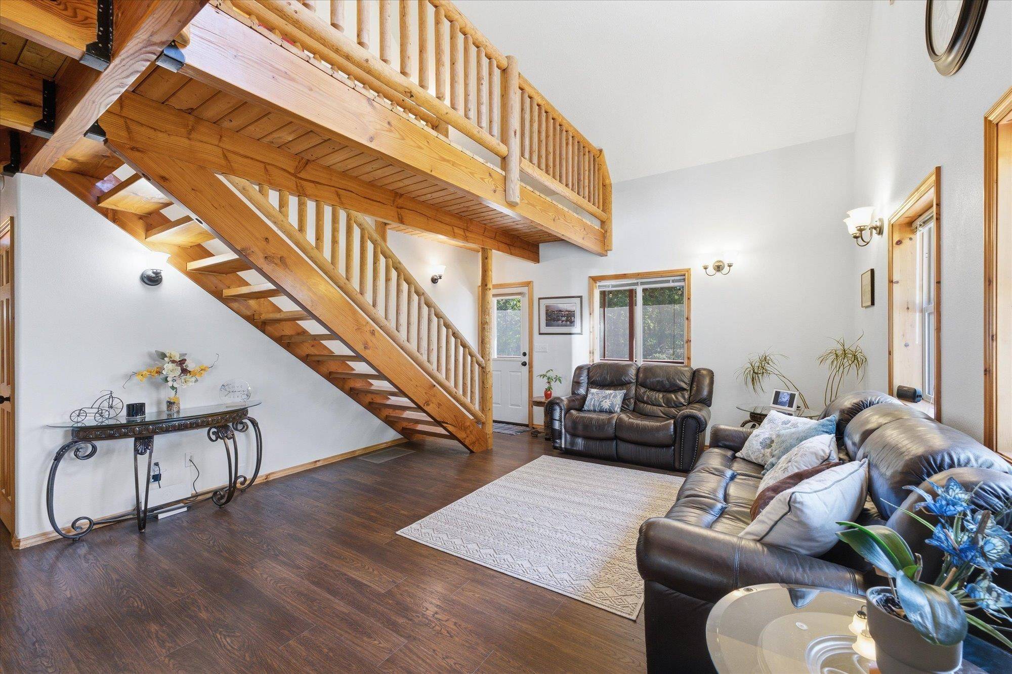 106 Juanita Ln, Elk, WA 99009