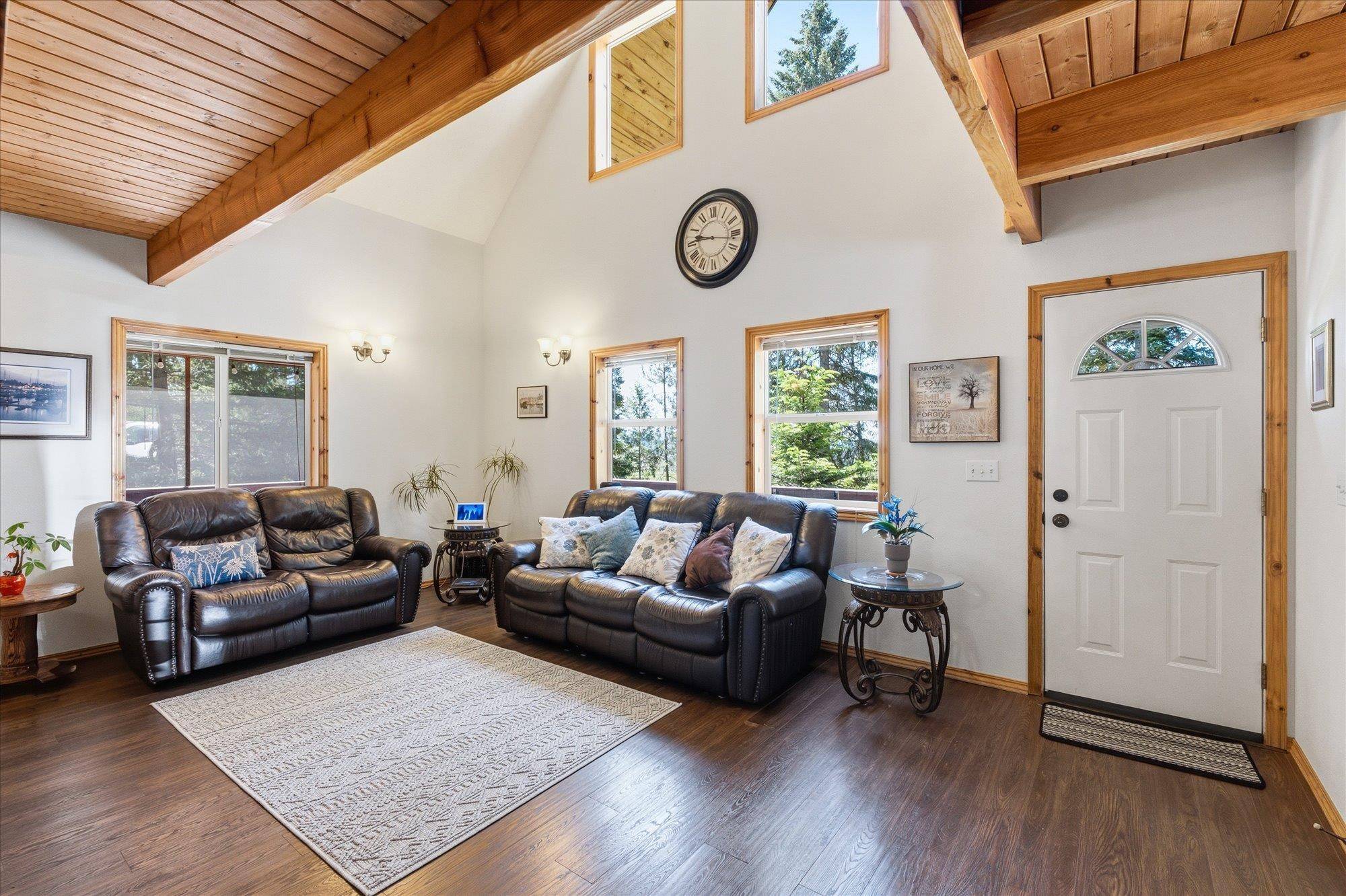 106 Juanita Ln, Elk, WA 99009