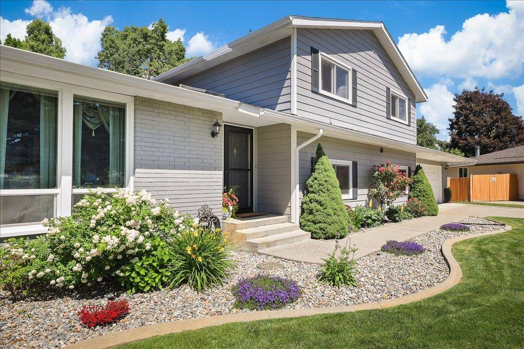 6114 W Kittitas Ct, Spokane, WA 99208-0000