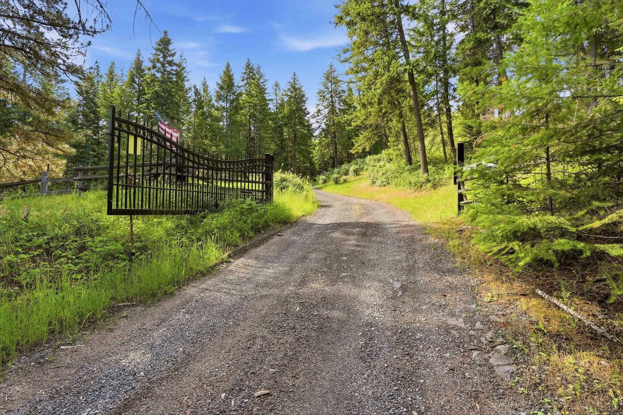 12112 E BURNETT Rd, Mead, WA 99021