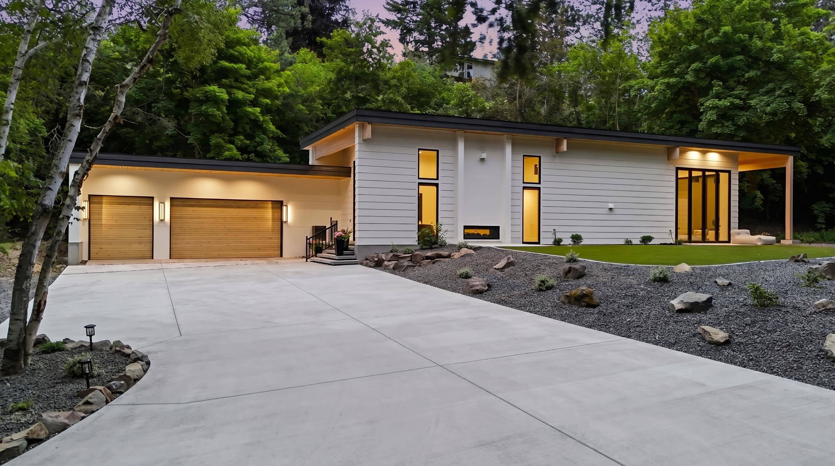 1518 E 20th Ave, Spokane, WA 99203