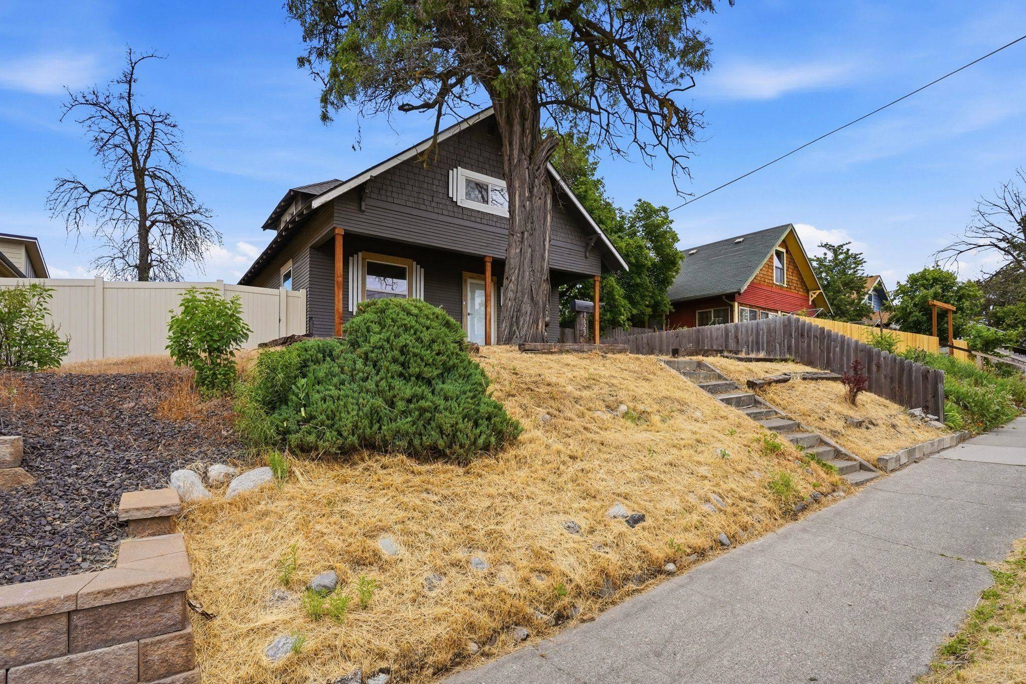 1623 E Mission Ave, Spokane, WA 99202