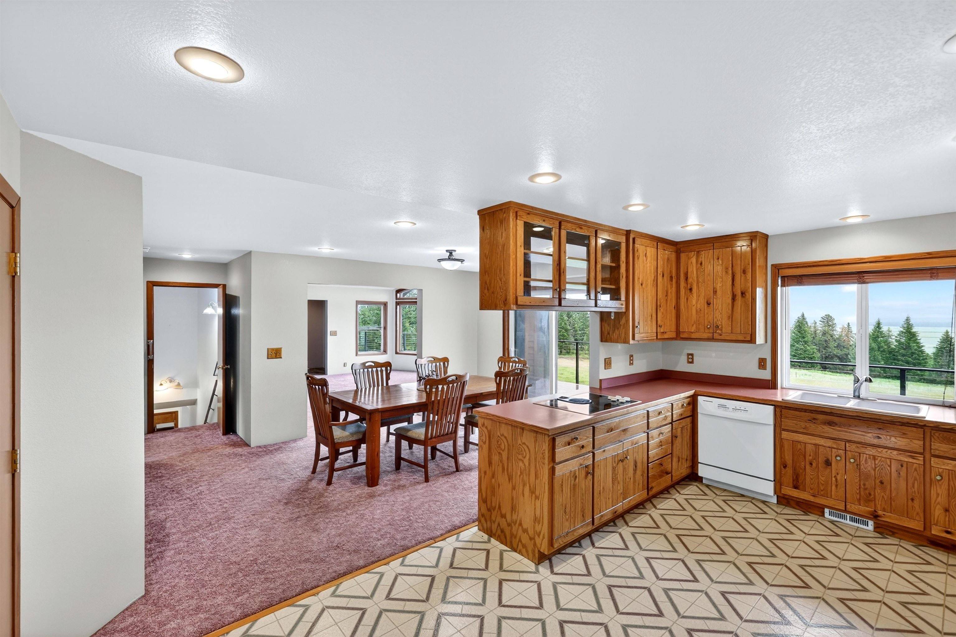 13561 Westside Calispel Rd, Usk, WA 99180