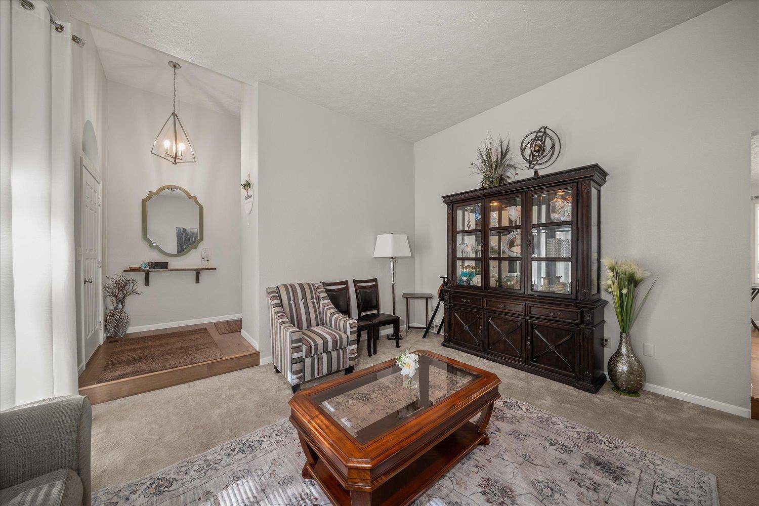 5116 W Ridgecrest Dr, Spokane, WA 99208