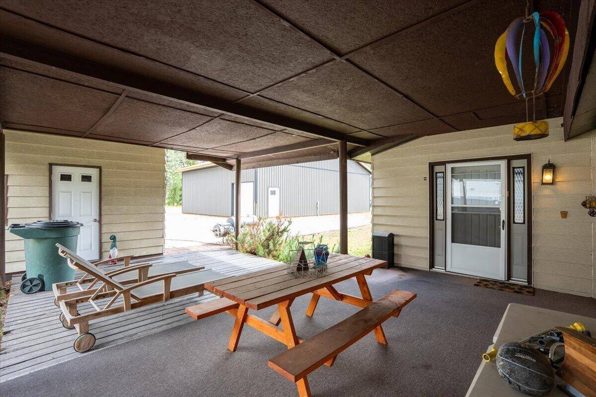 136 Richmond Ln, Chewelah, WA 99109