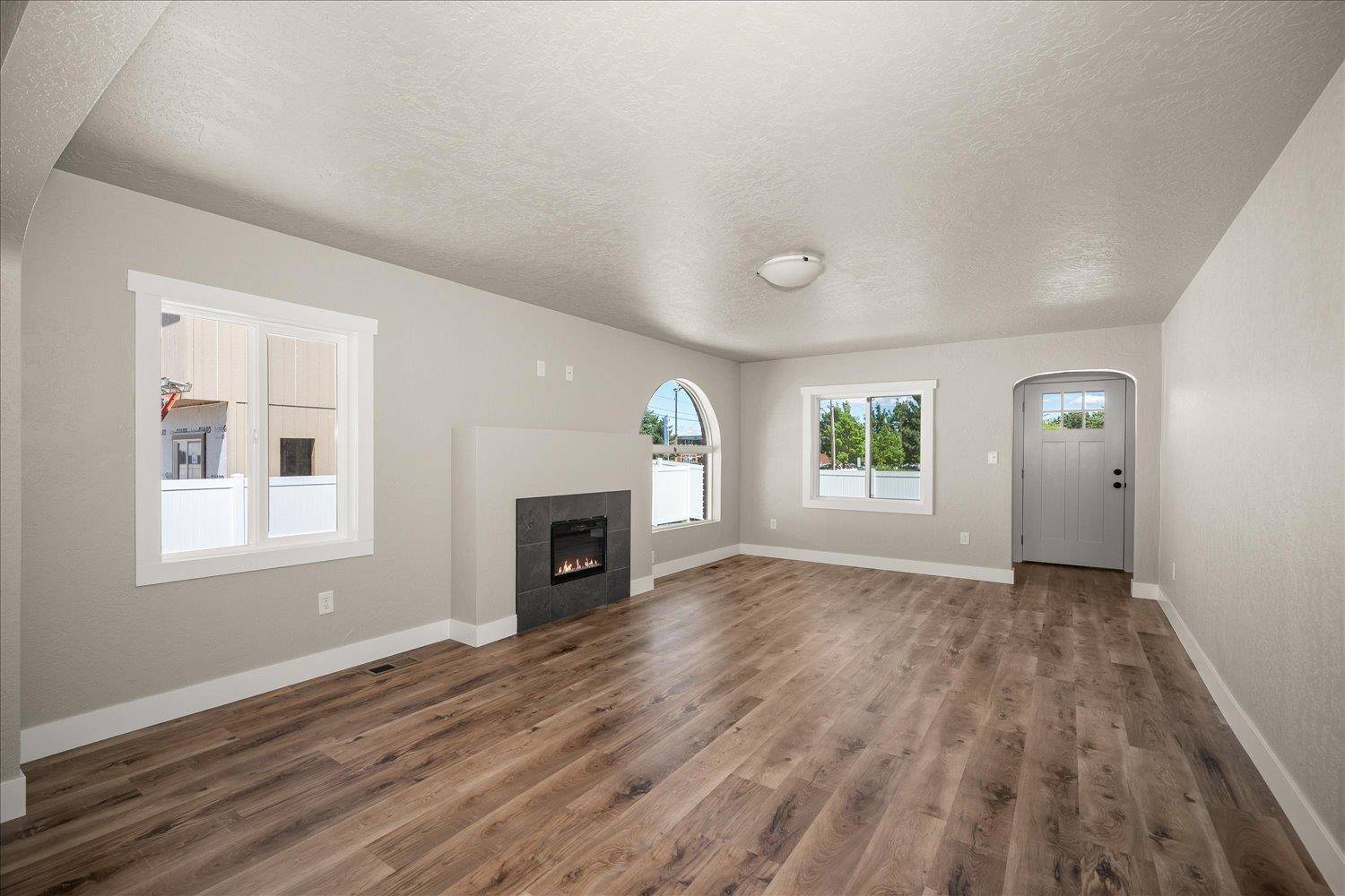1005 S Century Rd, Spokane Valley, WA 99037