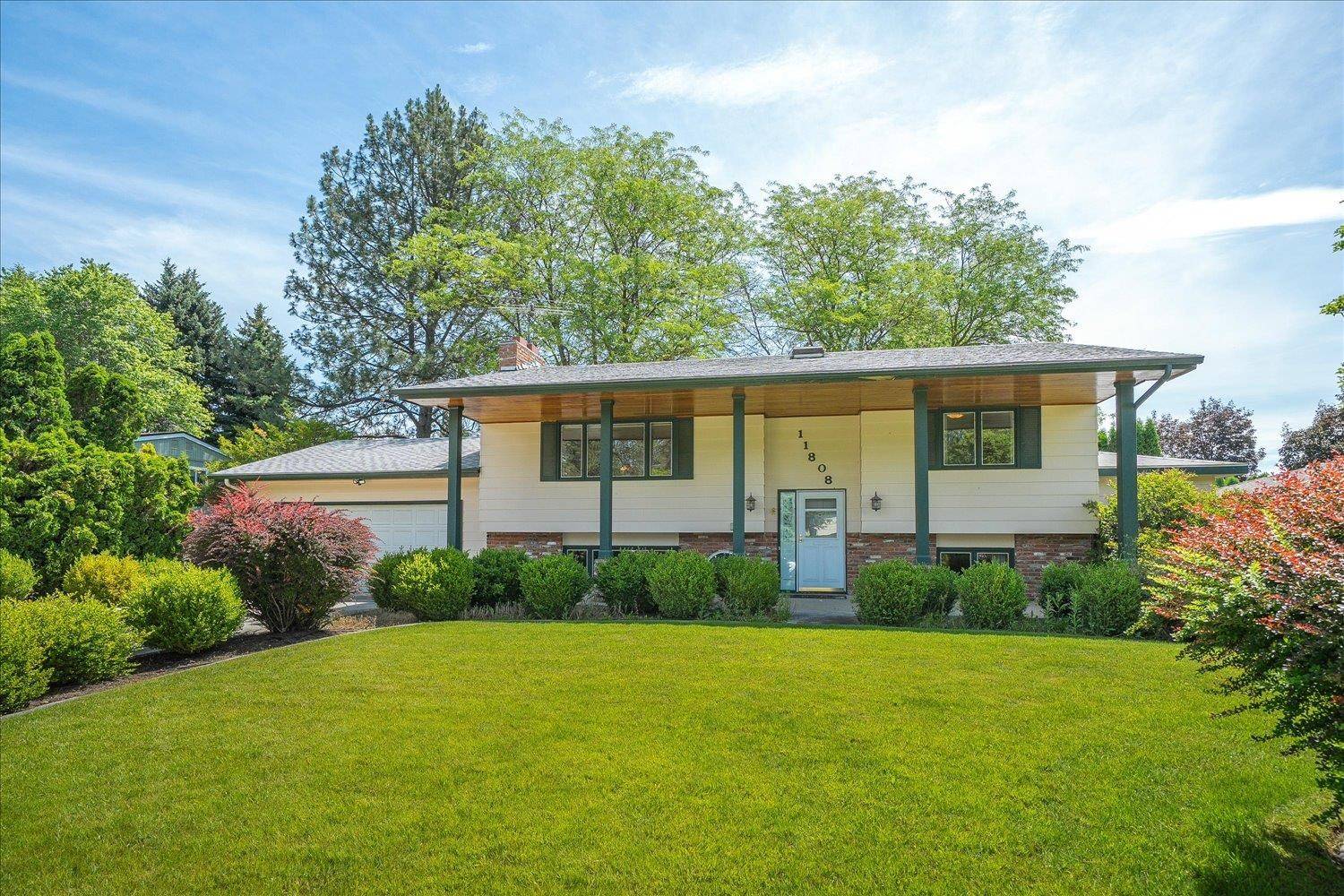11808 N Madison St, Spokane, WA 99218