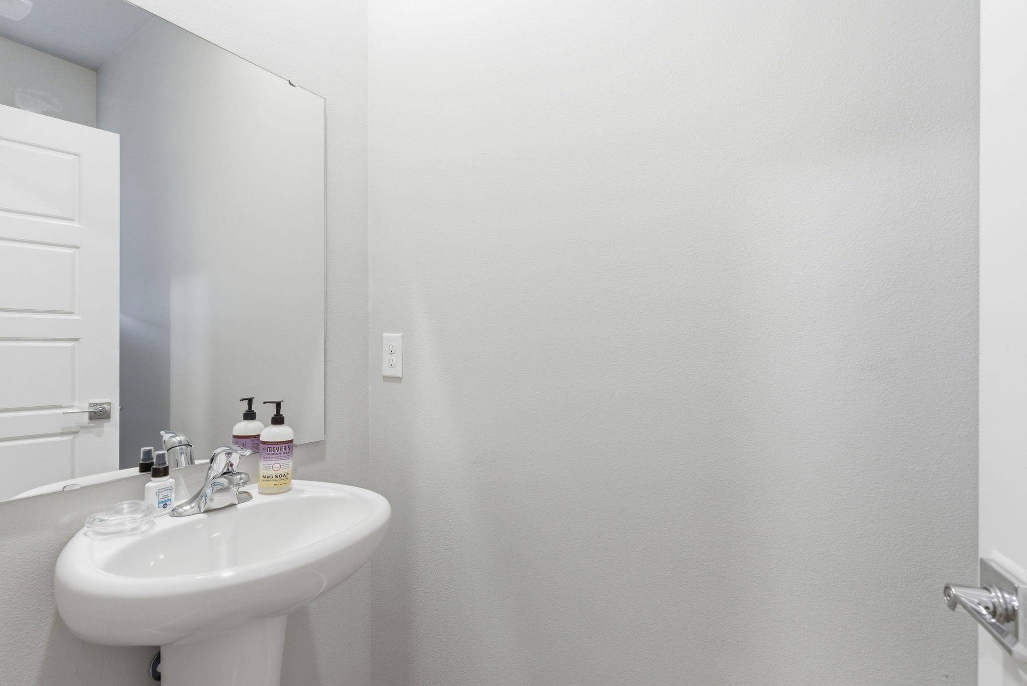 5606 W Youngstown Ln, Spokane, WA 99208