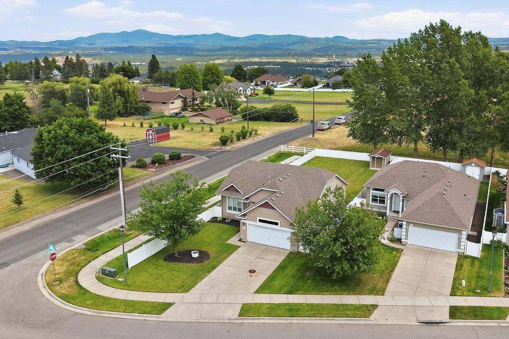 9428 N Oak St, Spokane, WA 99208
