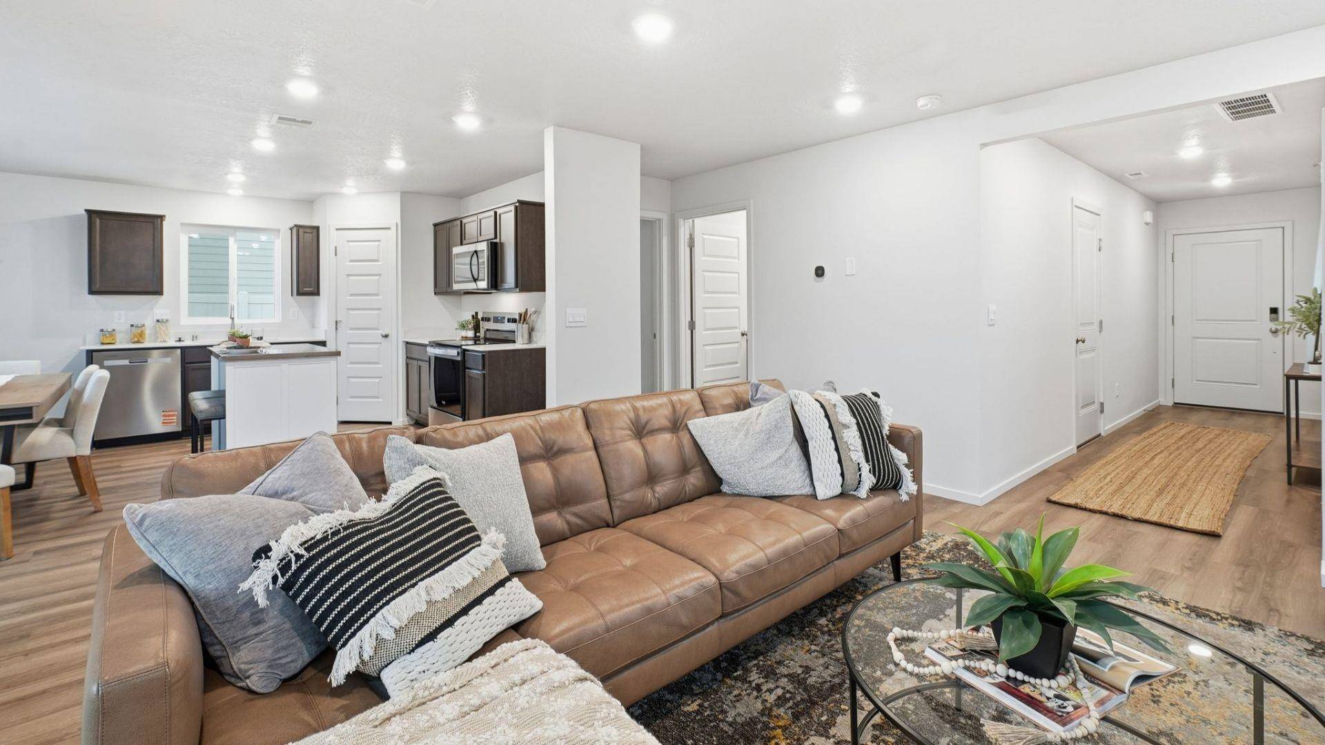5831 S Bernard St, Spokane, WA 99224