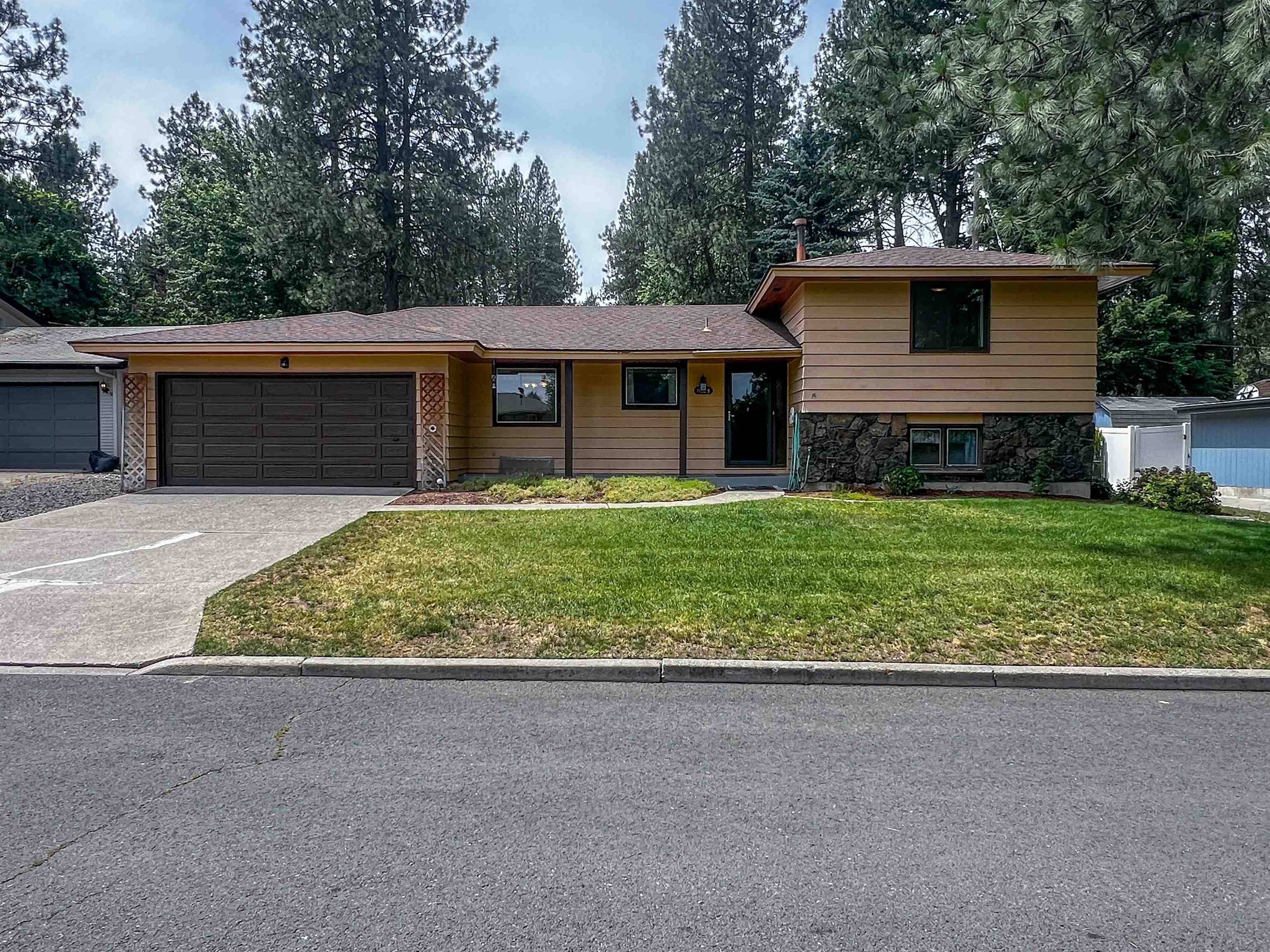 11325 N Post St, Spokane, WA 99218
