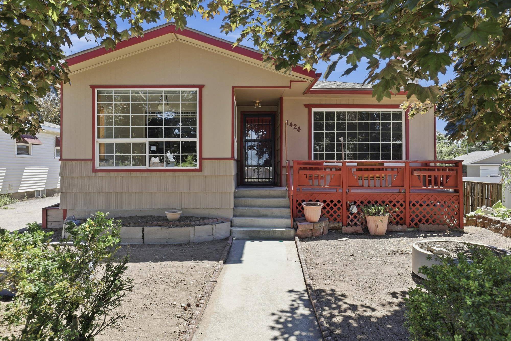 1424 E EMPIRE Ave, Spokane, WA 99207