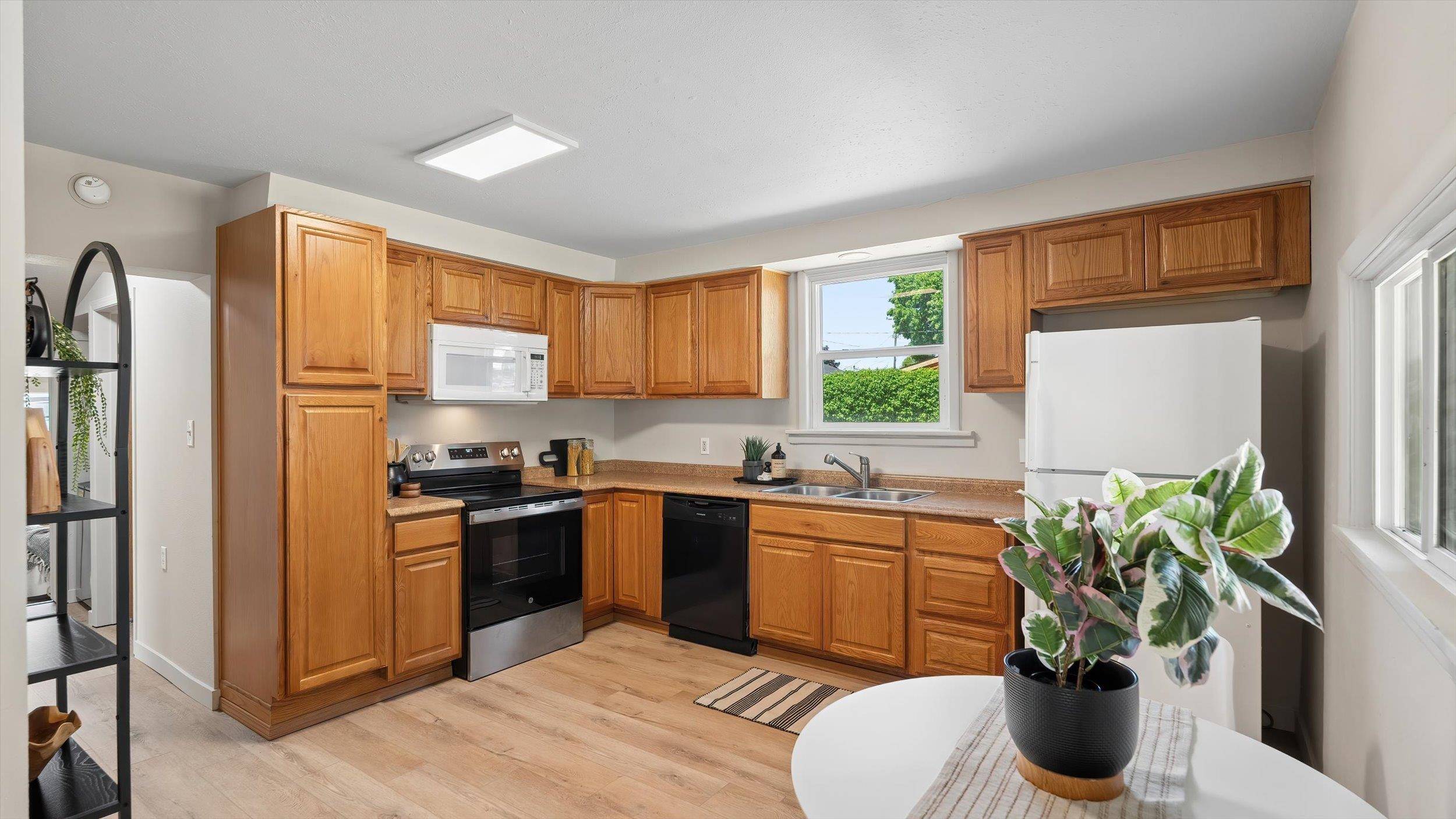 4027 N Post St, Spokane, WA 99205