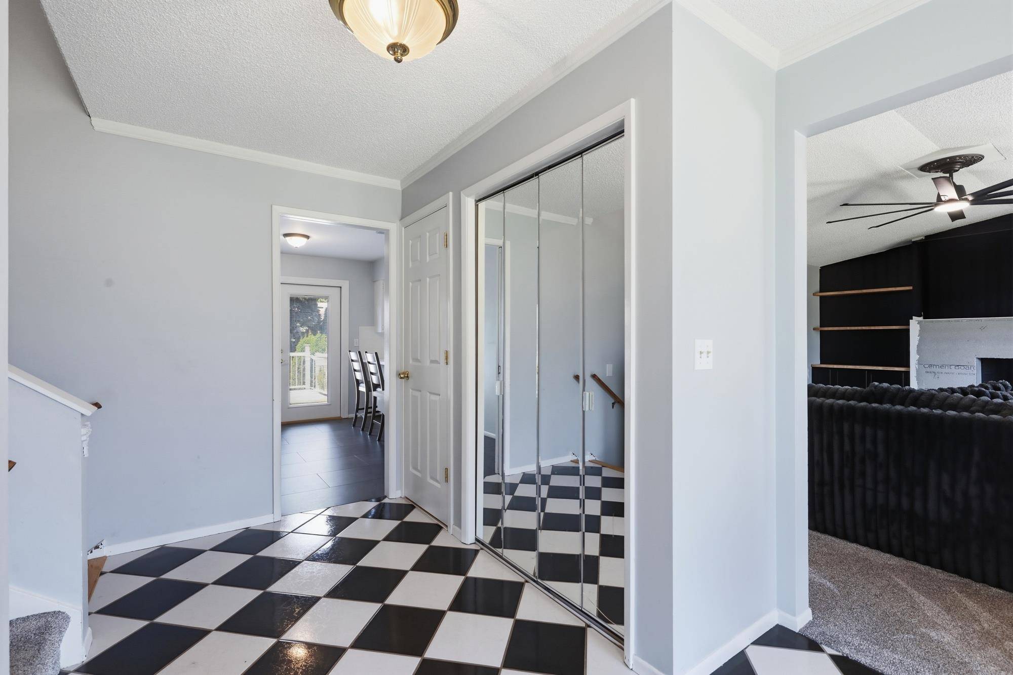5612 S Stone St, Spokane, WA 99223