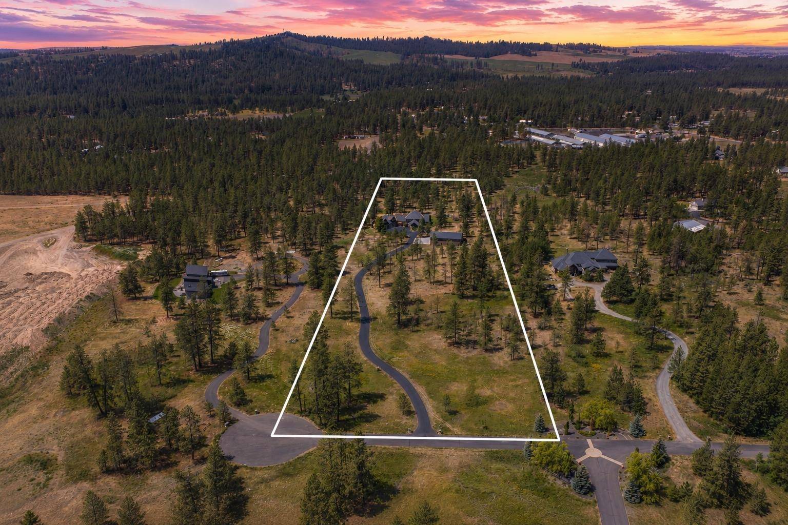 10308 S Ridge Park Ln, Cheney, WA 99004