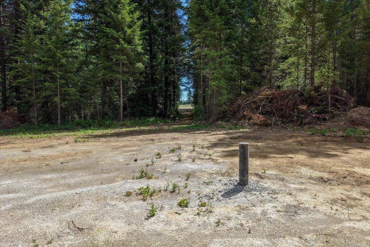 4631 Camden Rd, Newport, WA 99156