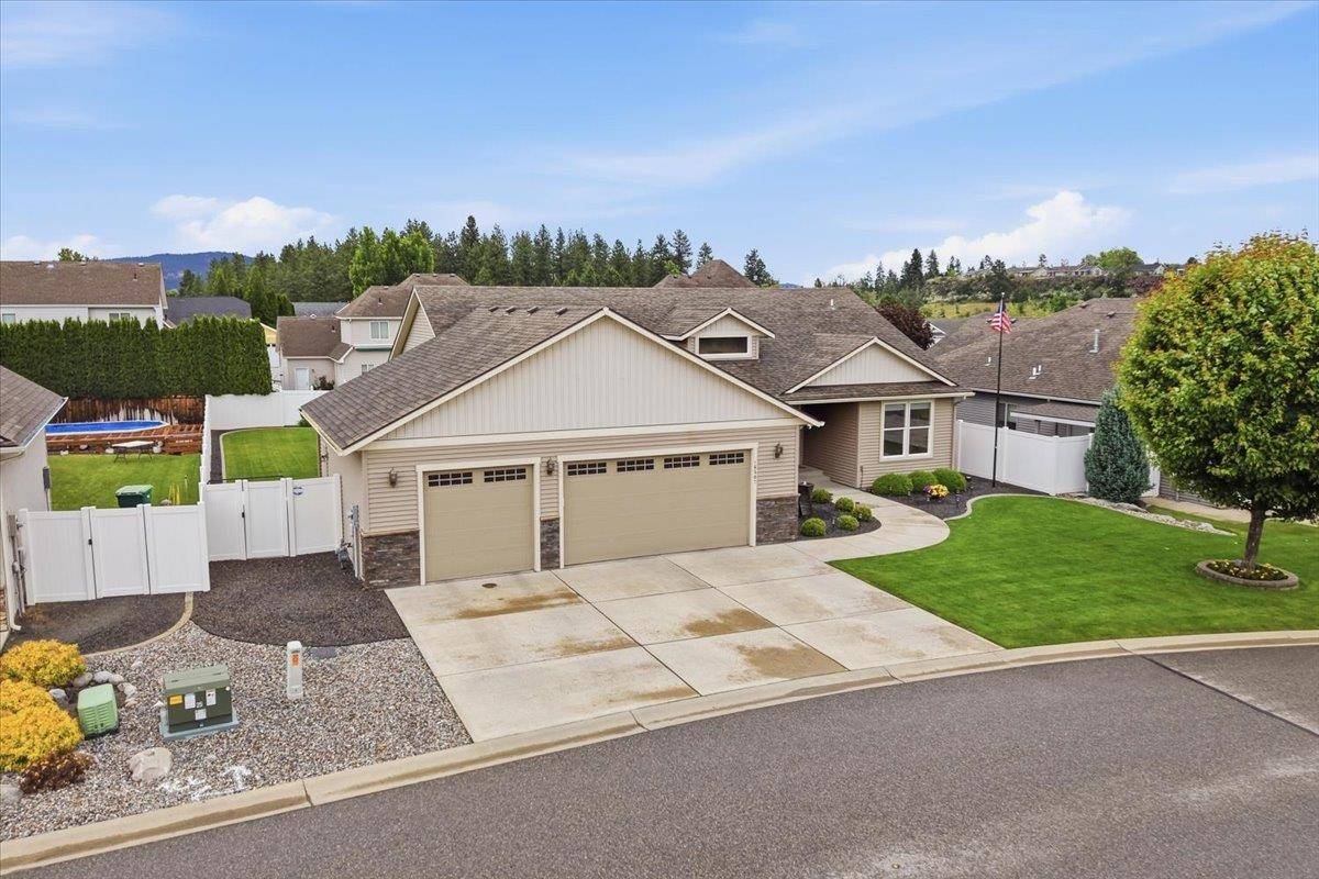 16507 E 10th Ln, Spokane Valley, WA 99037