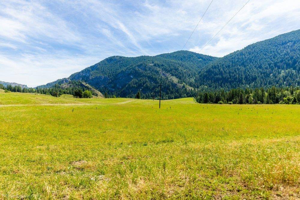 4345 Wilcox Rd, Northport, WA 99157