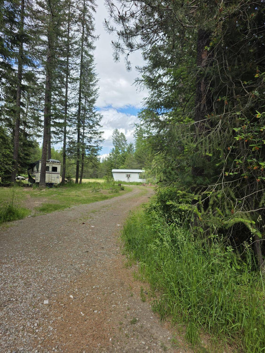 1901 Green Rd, Newport, WA 99156