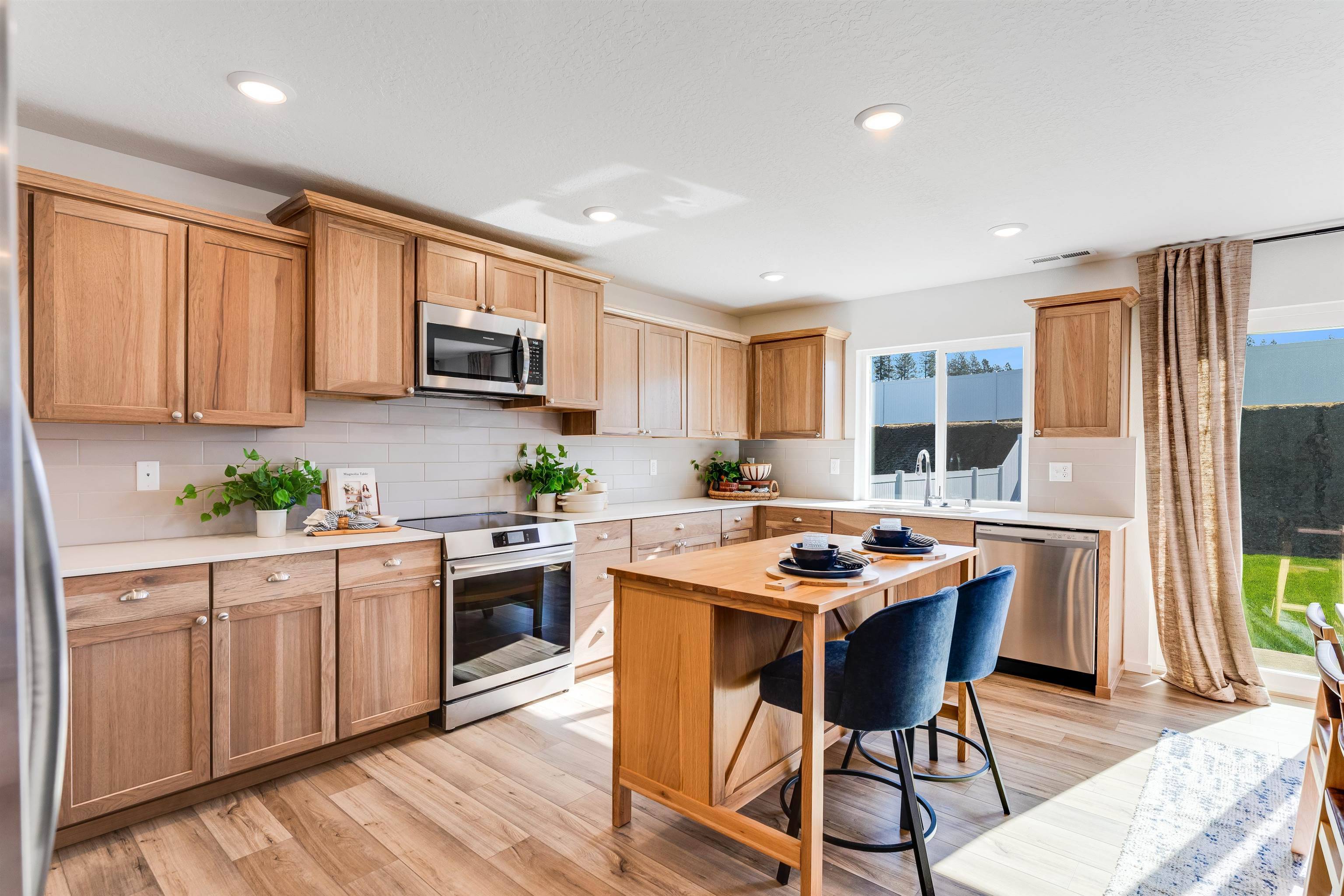 10628 N N ASSEMBLY ST St, Spokane, WA 99208