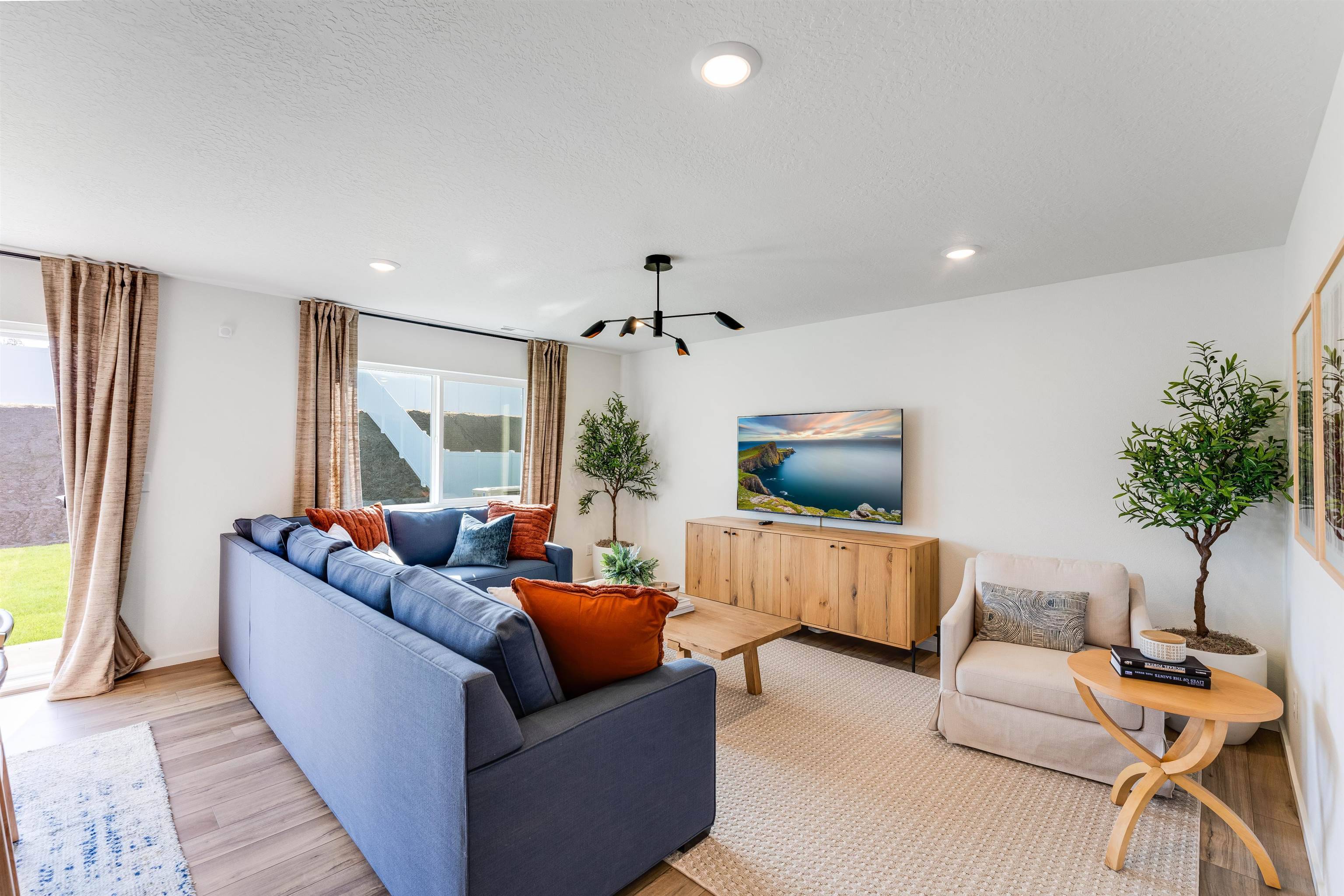 10628 N N ASSEMBLY ST St, Spokane, WA 99208
