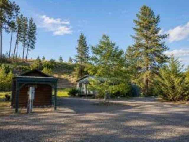 13 LITTLE JOES Rd, Kettle Falls, WA 99141-9941