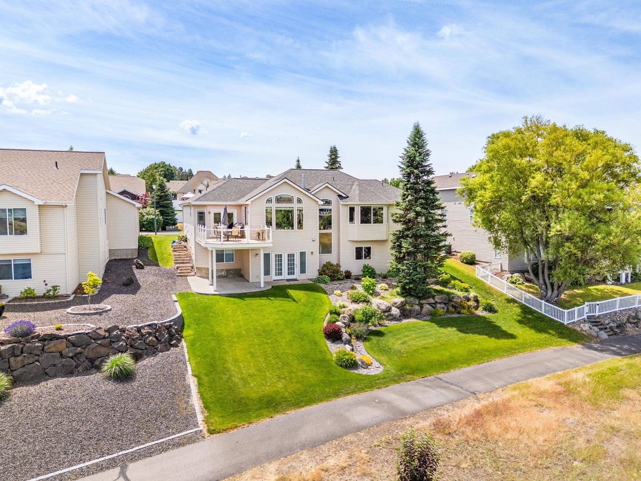 837 S SHELLEY LAKE Ln, Veradale, WA 99037