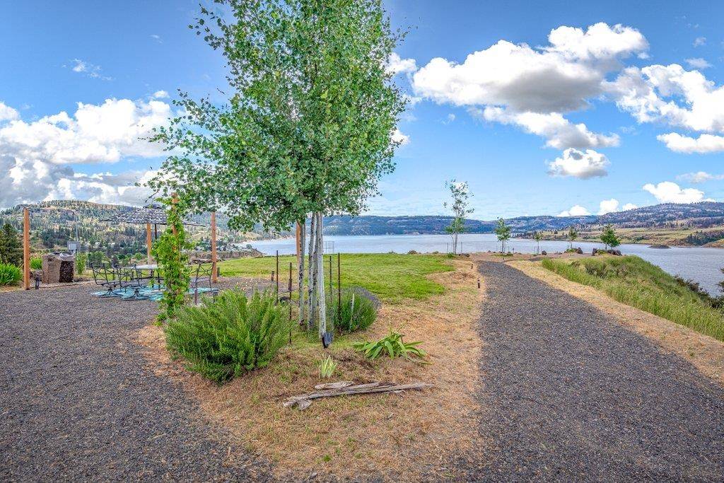 41205 Harbor View Dr, Deer Meadows, WA 99122