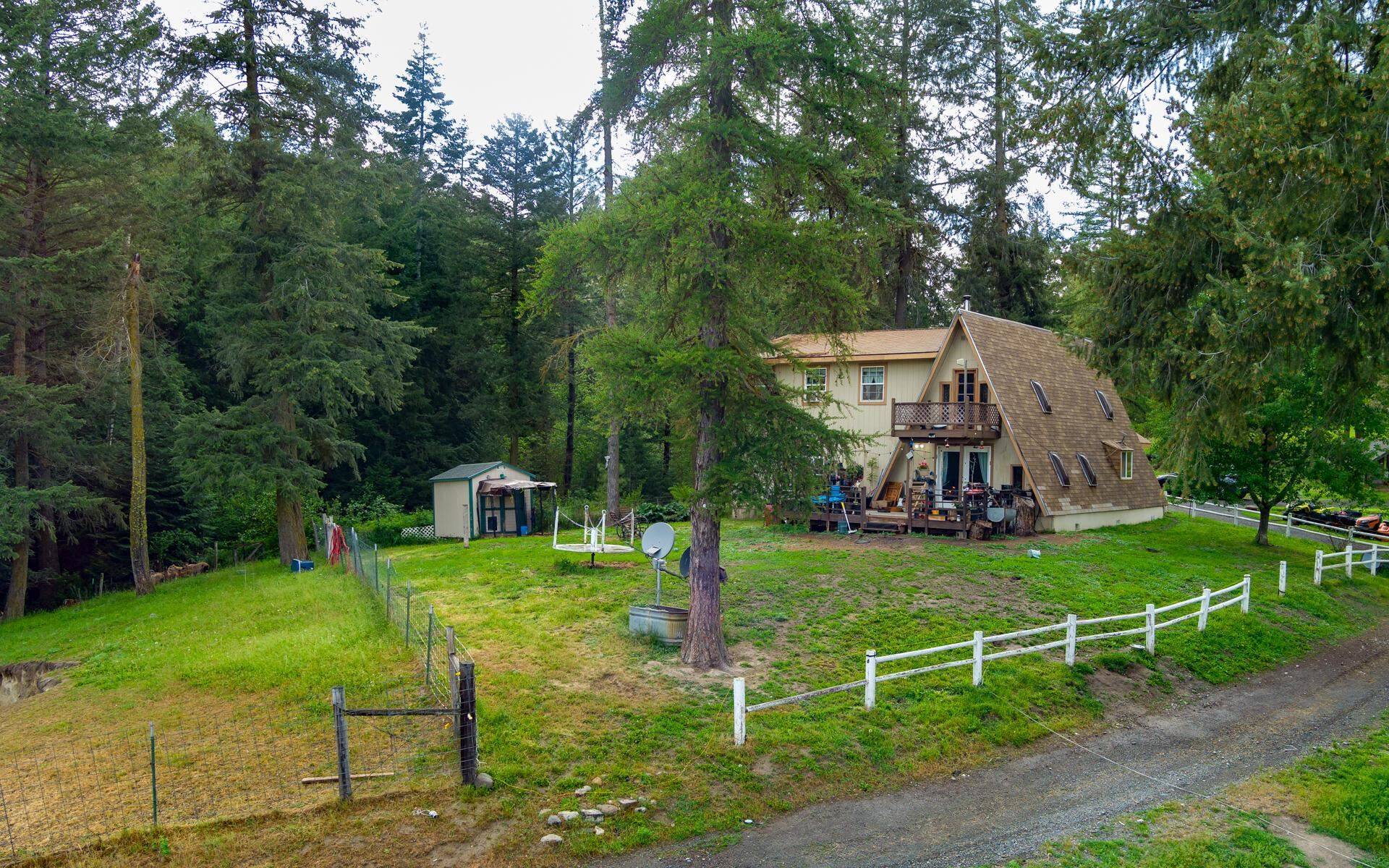 2063-A Marble Valley Basin Rd, Addy, WA 99101