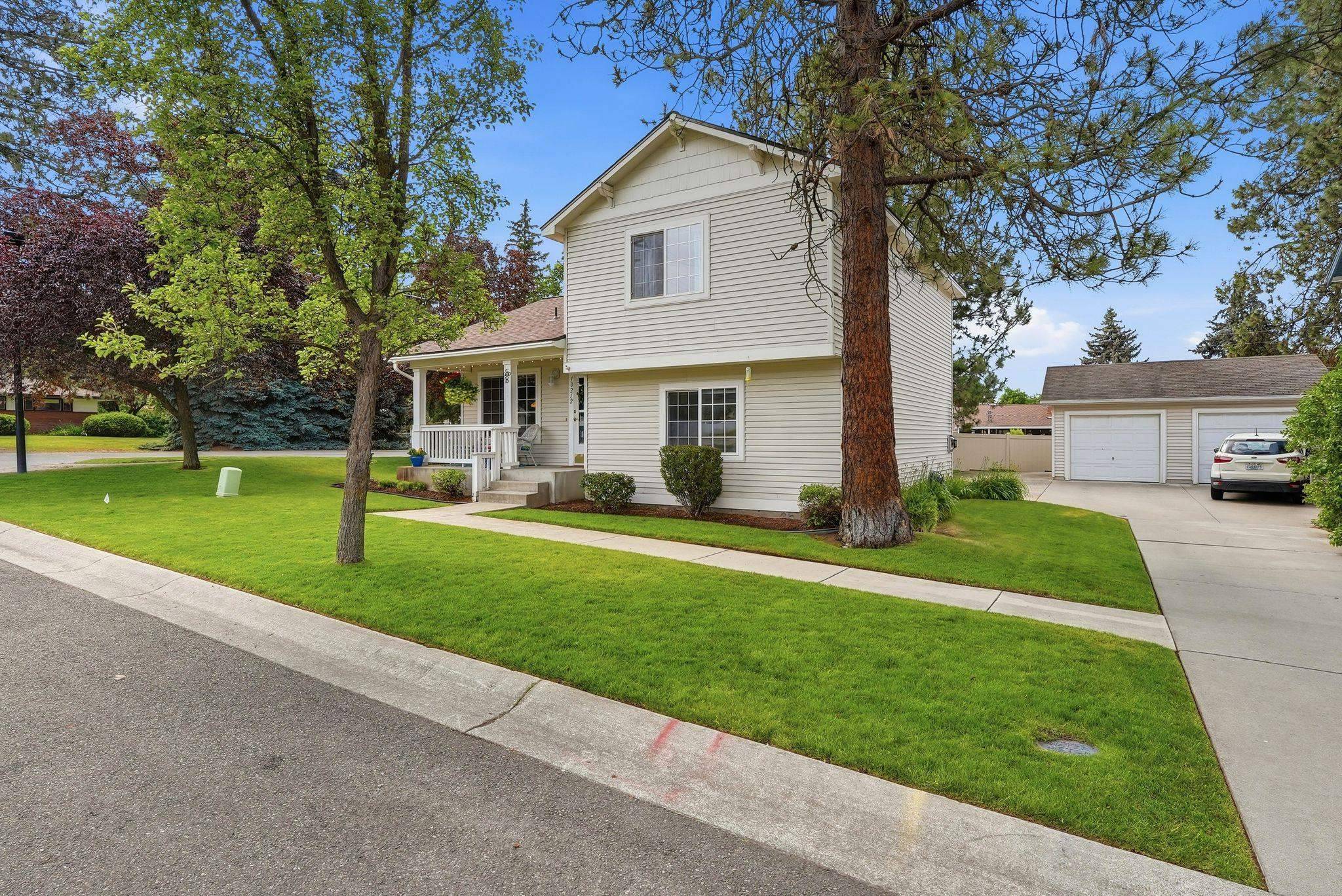 10212 E 17th Ln, Spokane Valley, WA 99206