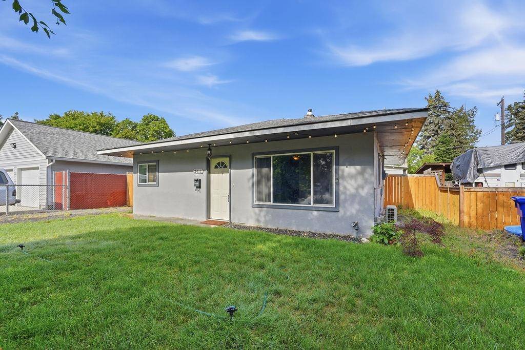 3411 N Marguerite Rd, Millwood, WA 99212