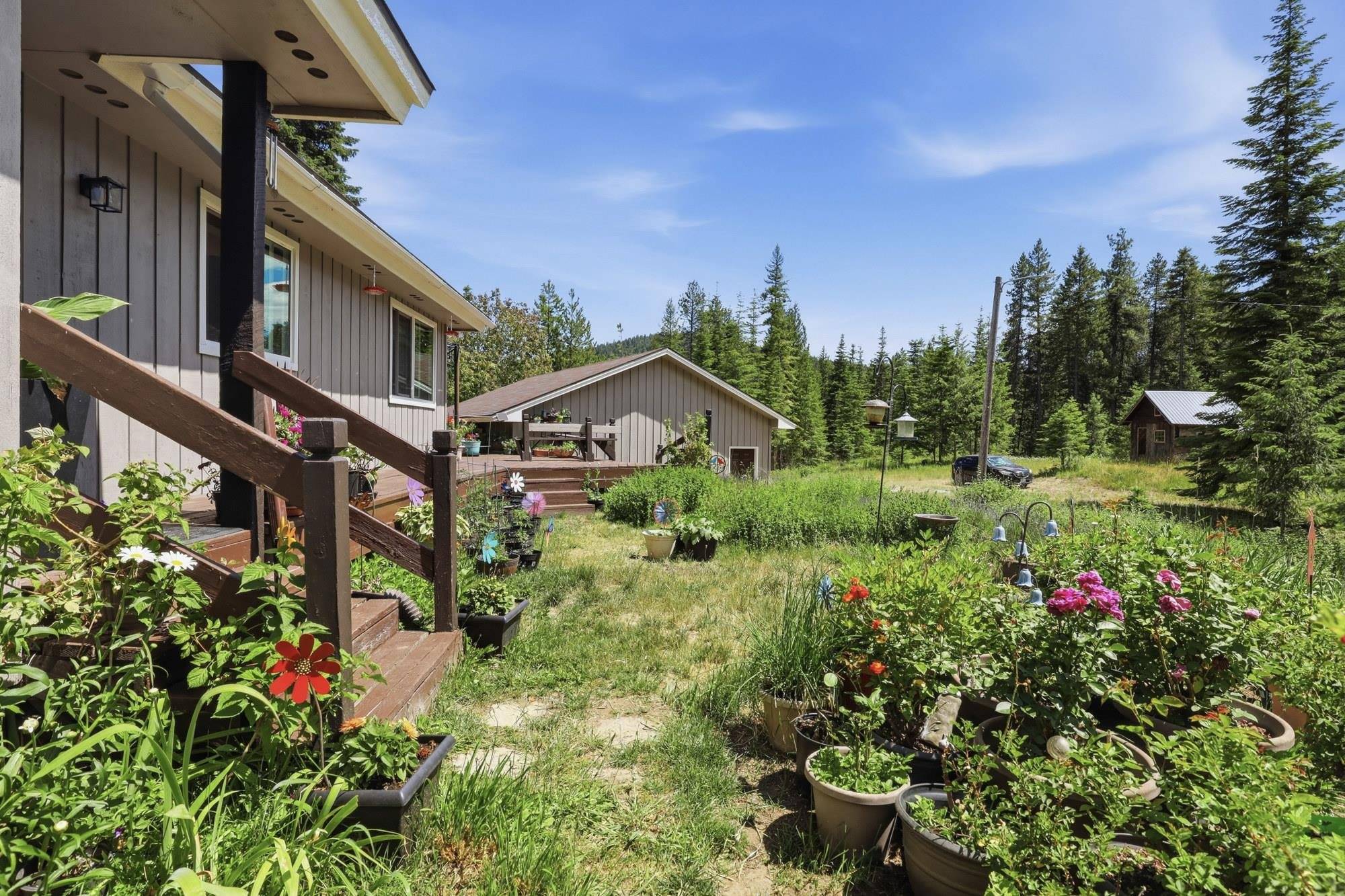 851 Balcom Rd, Newport, WA 99156