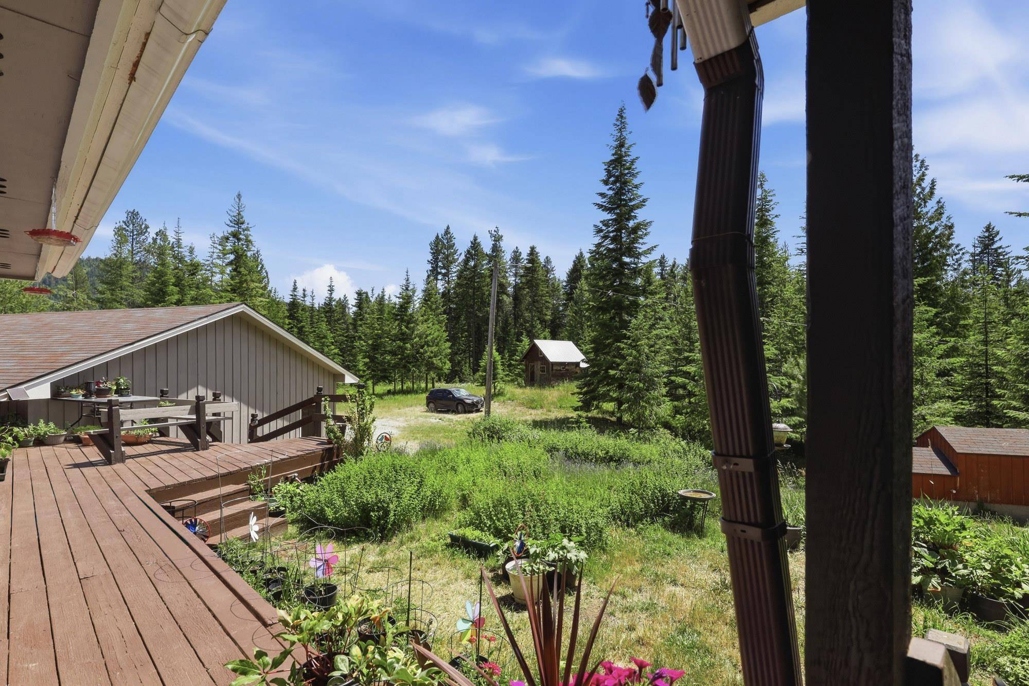 851 Balcom Rd, Newport, WA 99156