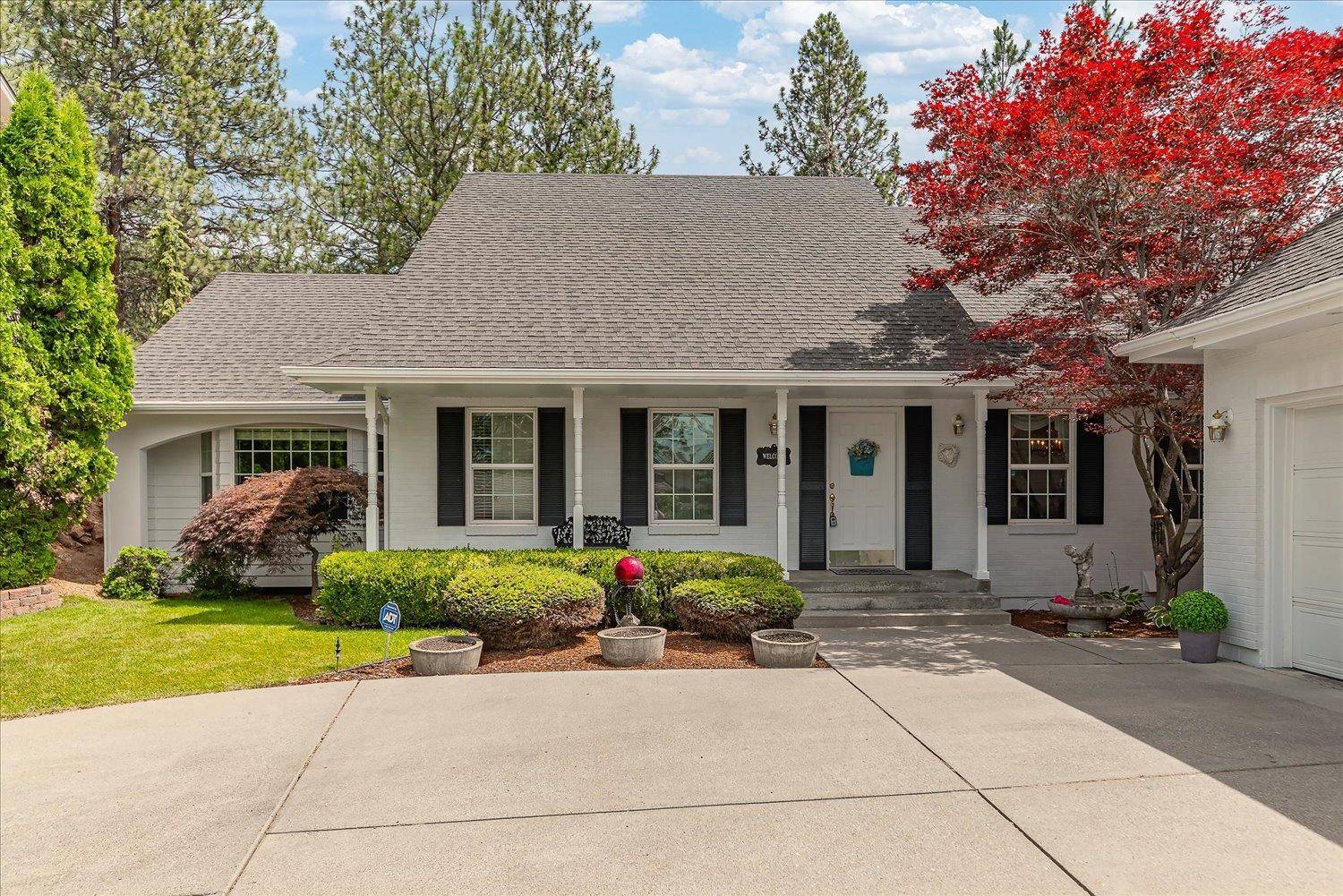 518 N Dunbarton Oaks Ln, Liberty Lake, WA 99019