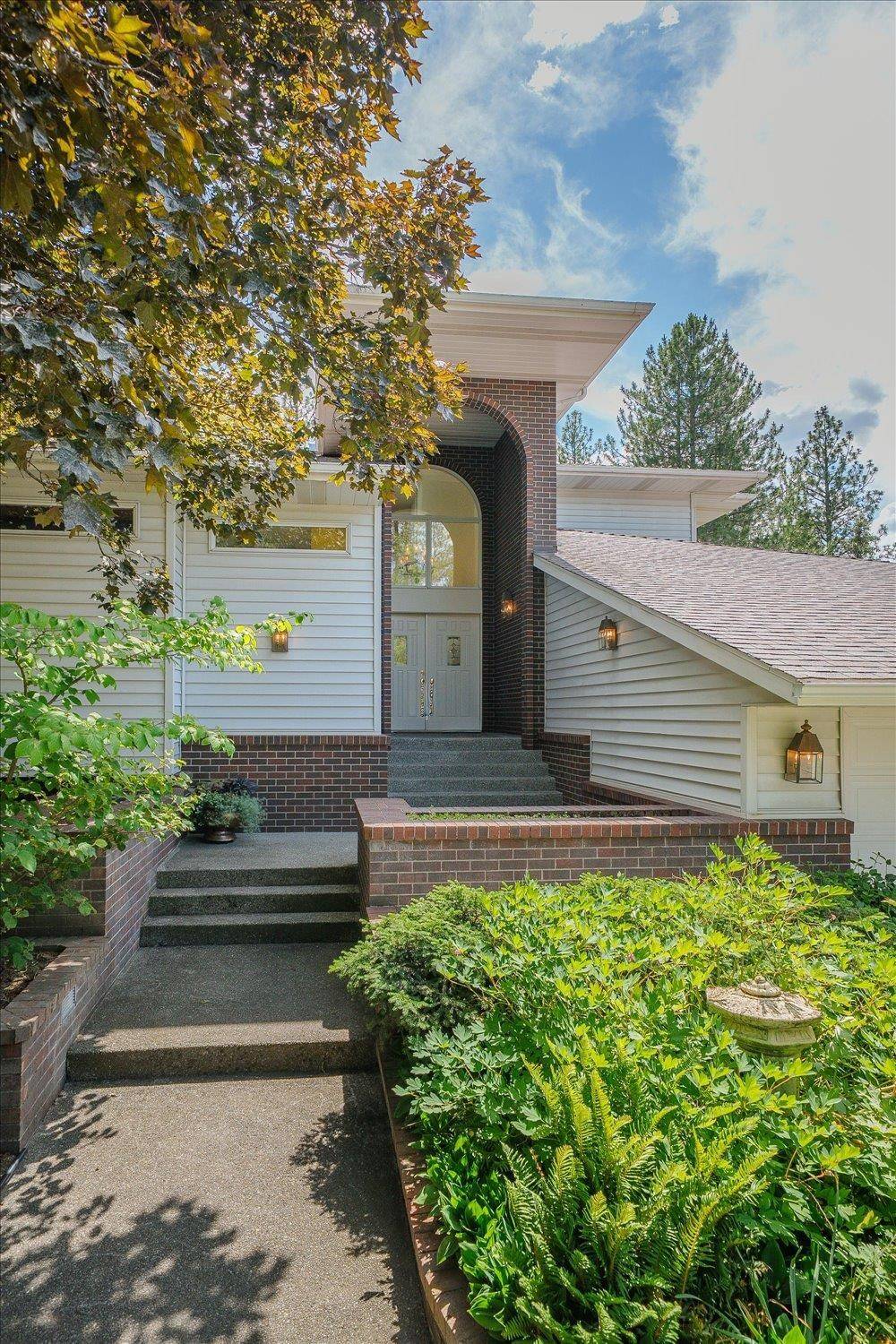 4215 S Madison Rd, Spokane Valley, WA 99206