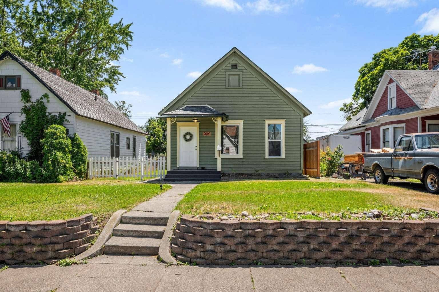 2602 E DIAMOND Ave, Spokane, WA 99217