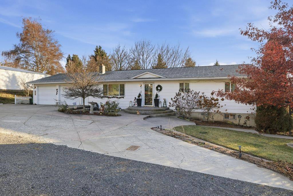 314 E 9th St, Rosalia, WA 99170