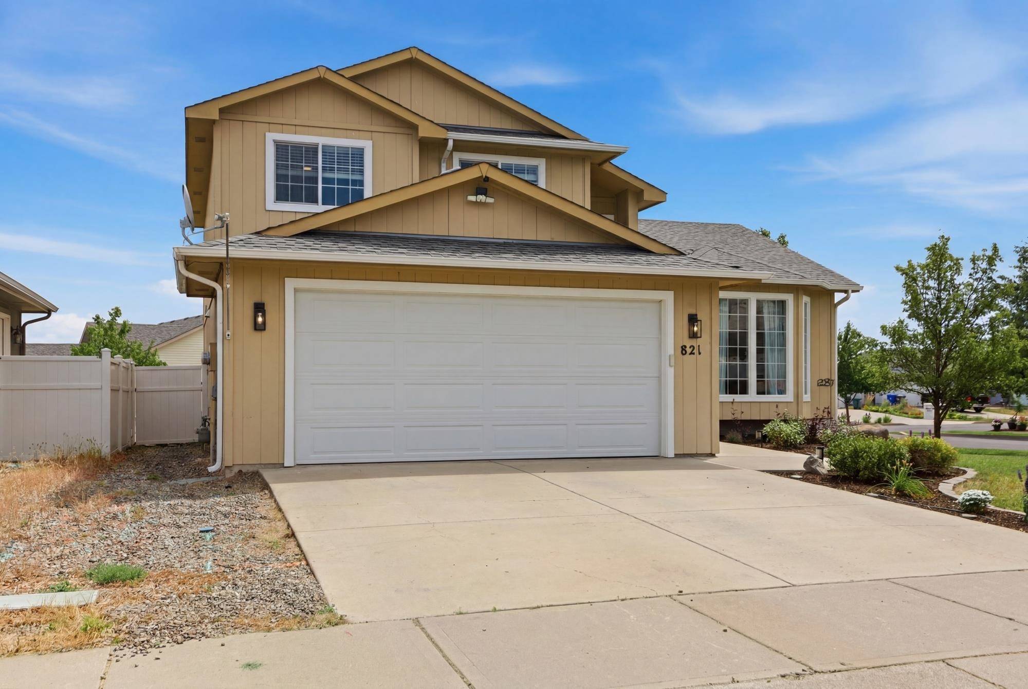821 S SALISH Ct, Spokane, WA 99224
