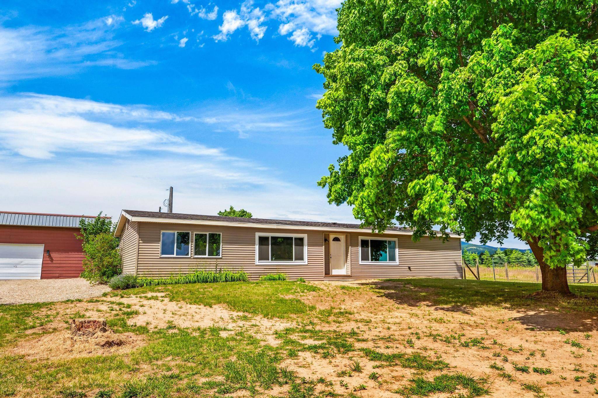 10215 E Day Mt Spokane Rd, Mead, WA 99021