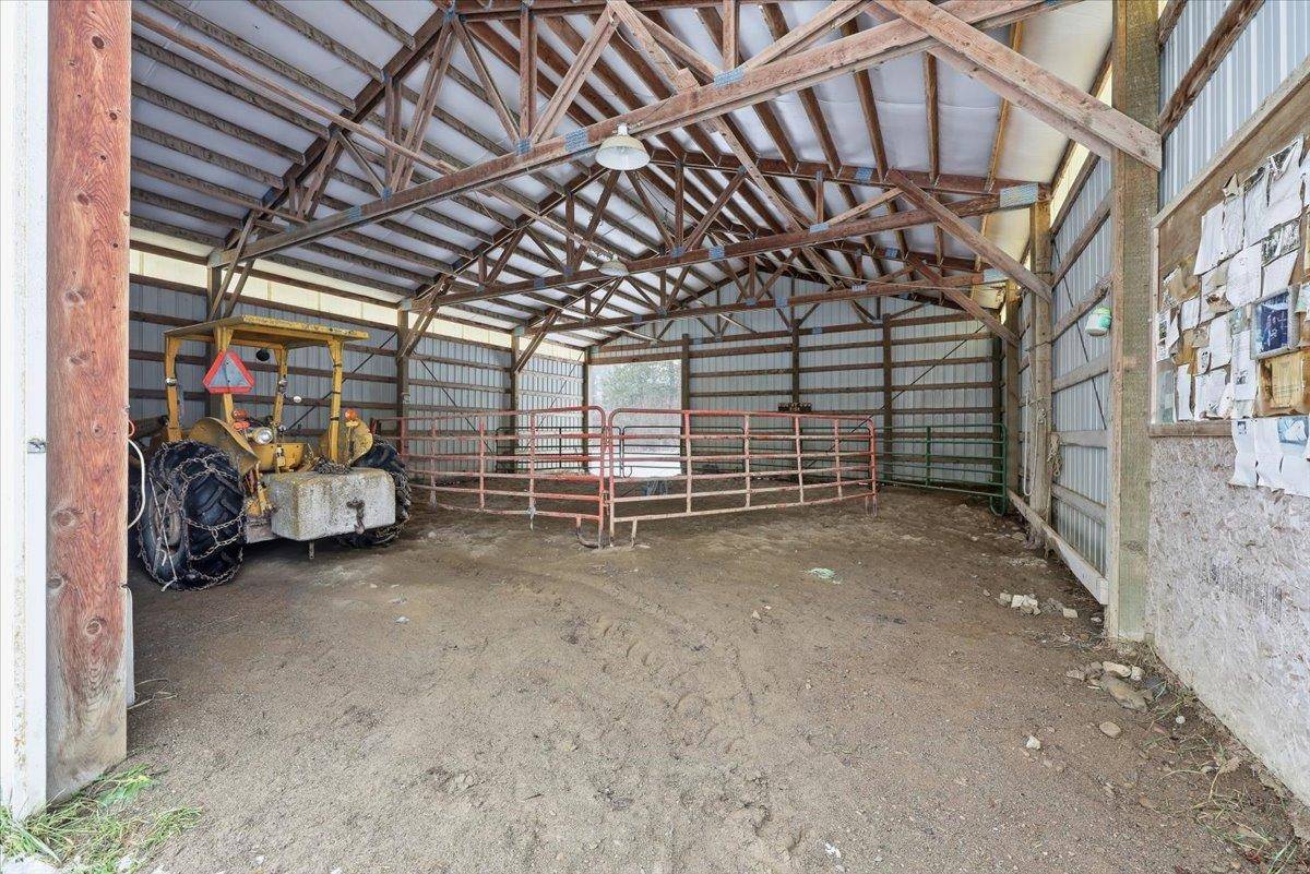 305.5 River Rd, Usk, WA 99180
