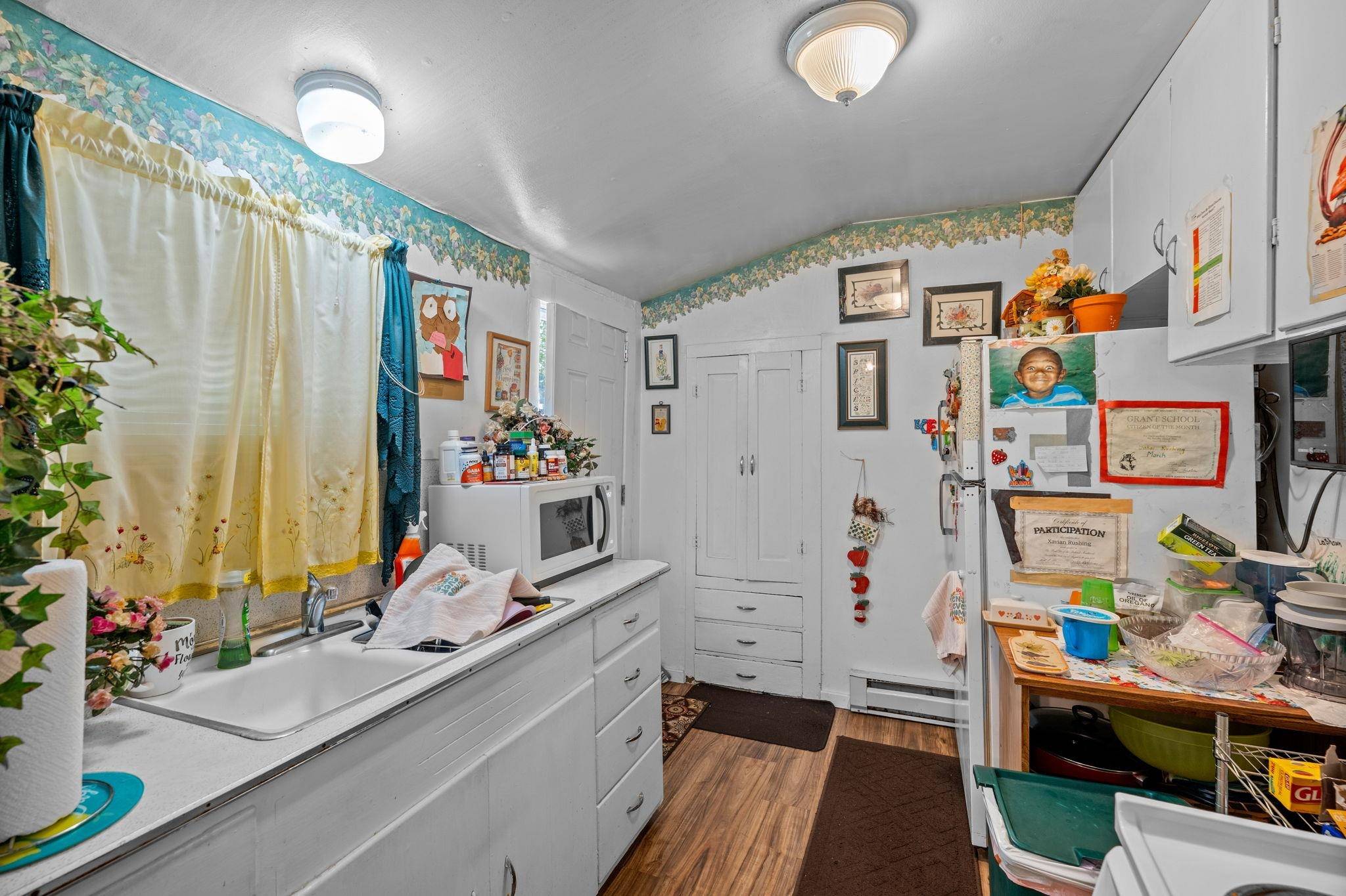 1318 E 16th Ave, Spokane, WA 99203