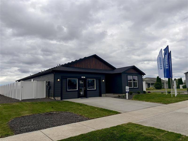 602 Duffer LOOP, Deer Park, WA 99006