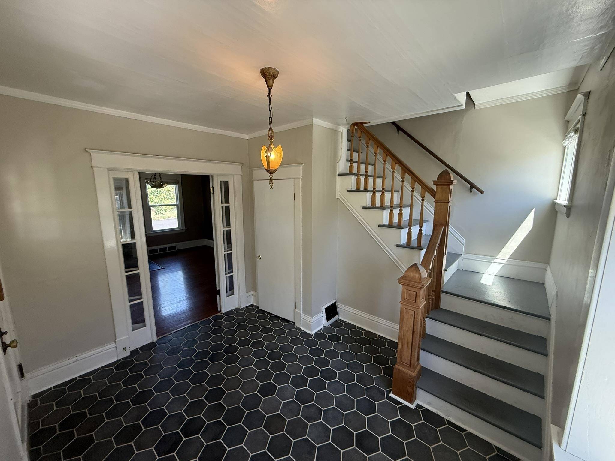 2628 N Stone St, Spokane, WA 99207