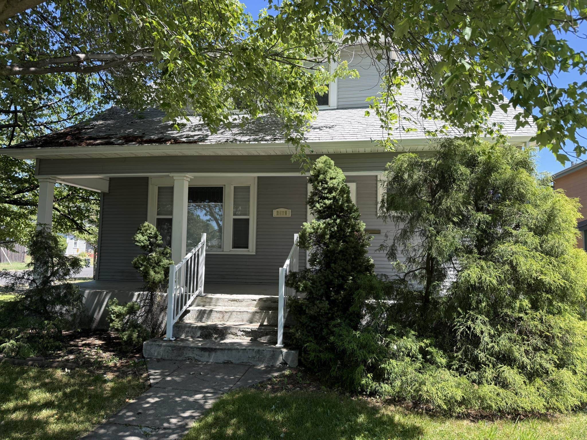 2628 N Stone St, Spokane, WA 99207