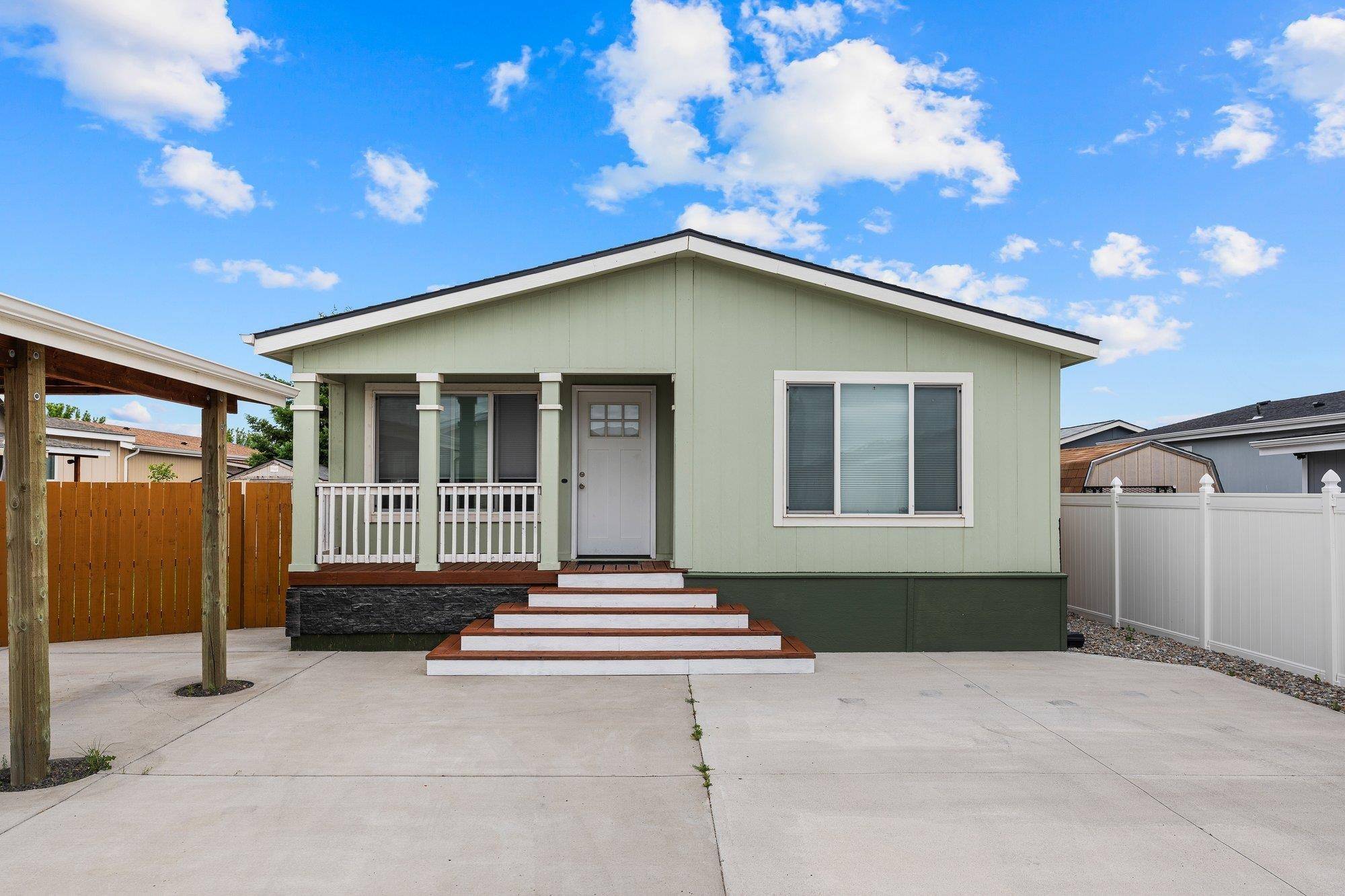 10510 W Richland Rd ## 105, Cheney, WA 99004