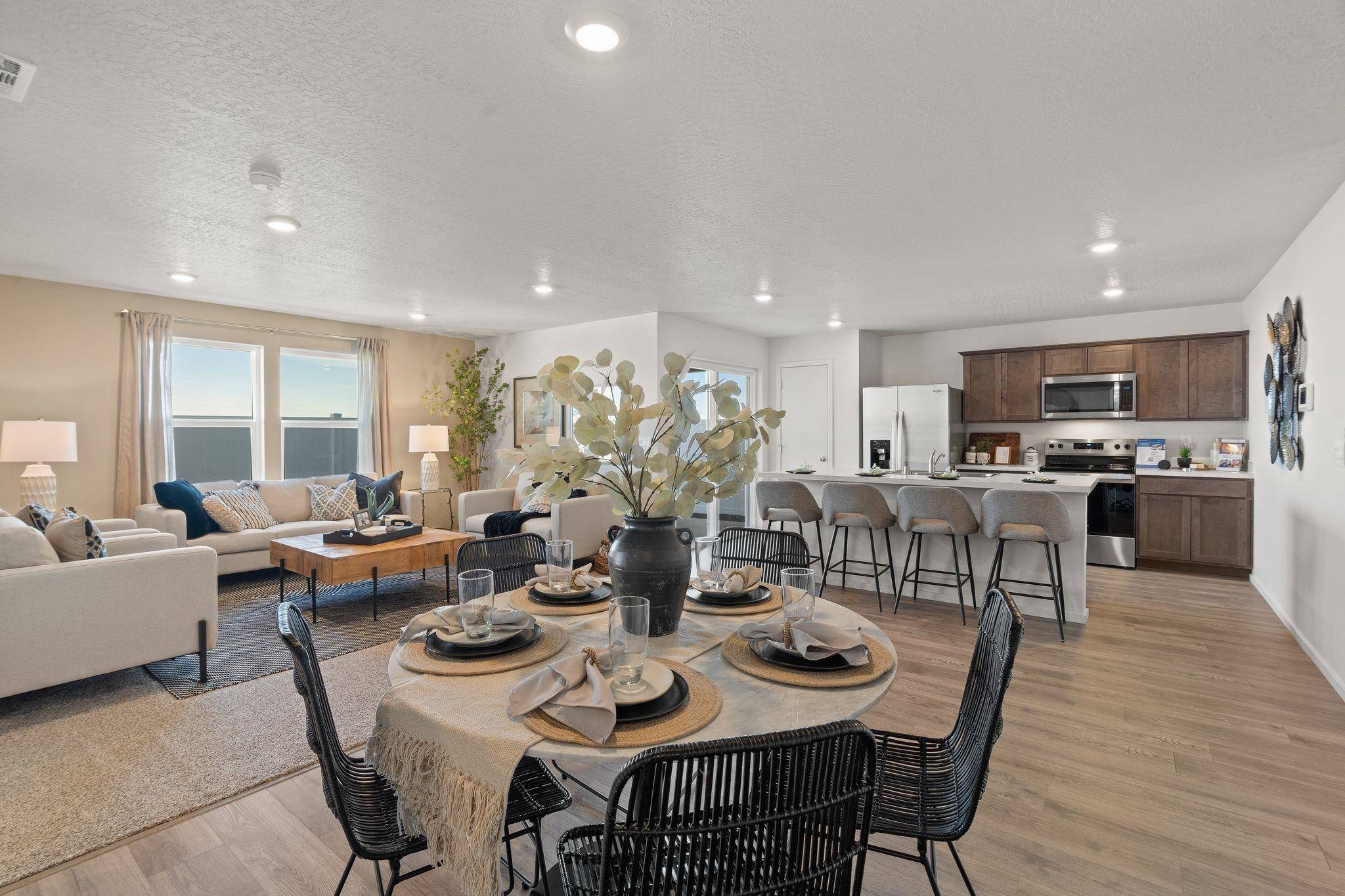 13552 W Sprague Ave, Airway Heights, WA 99001